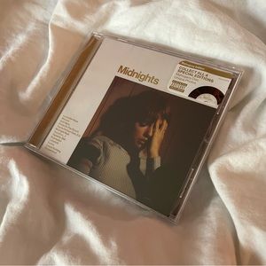 Taylor Swift Midnights Mahogany edition cd
